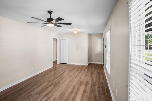 105 Pebble Dr., Myrtle Beach, SC 29588