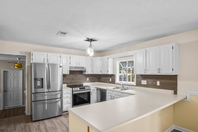 105 Pebble Dr., Myrtle Beach, SC 29588