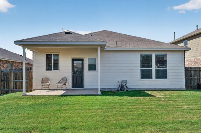 338 Pine Arbol, Buda, TX 78610