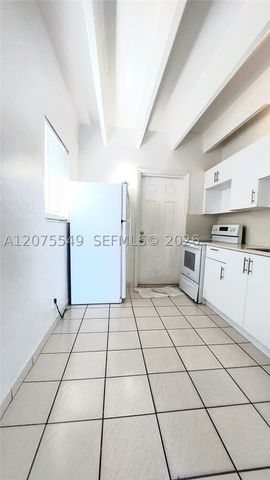 21910 SW 118th Ct 2, Miami, FL 33170