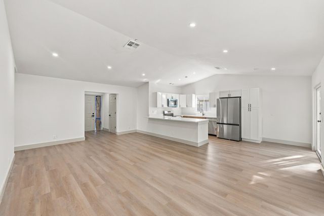184 GREENTREE Circle, Jupiter, FL 33458