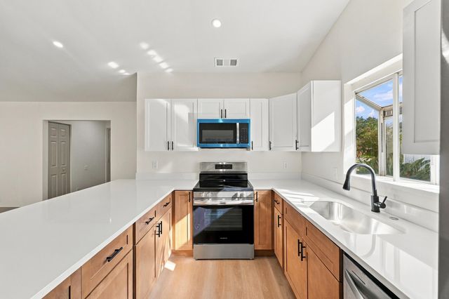 184 GREENTREE Circle, Jupiter, FL 33458