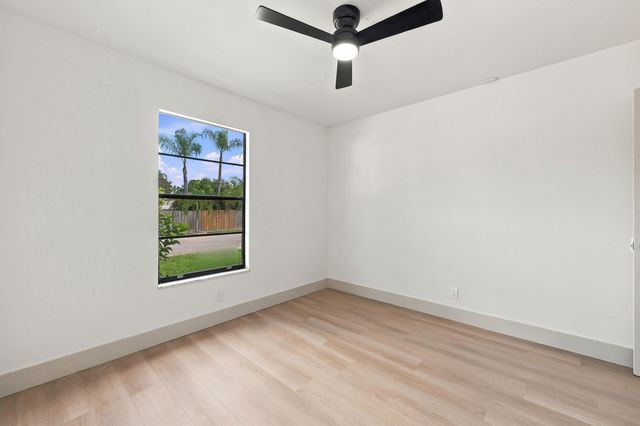 184 GREENTREE Circle, Jupiter, FL 33458