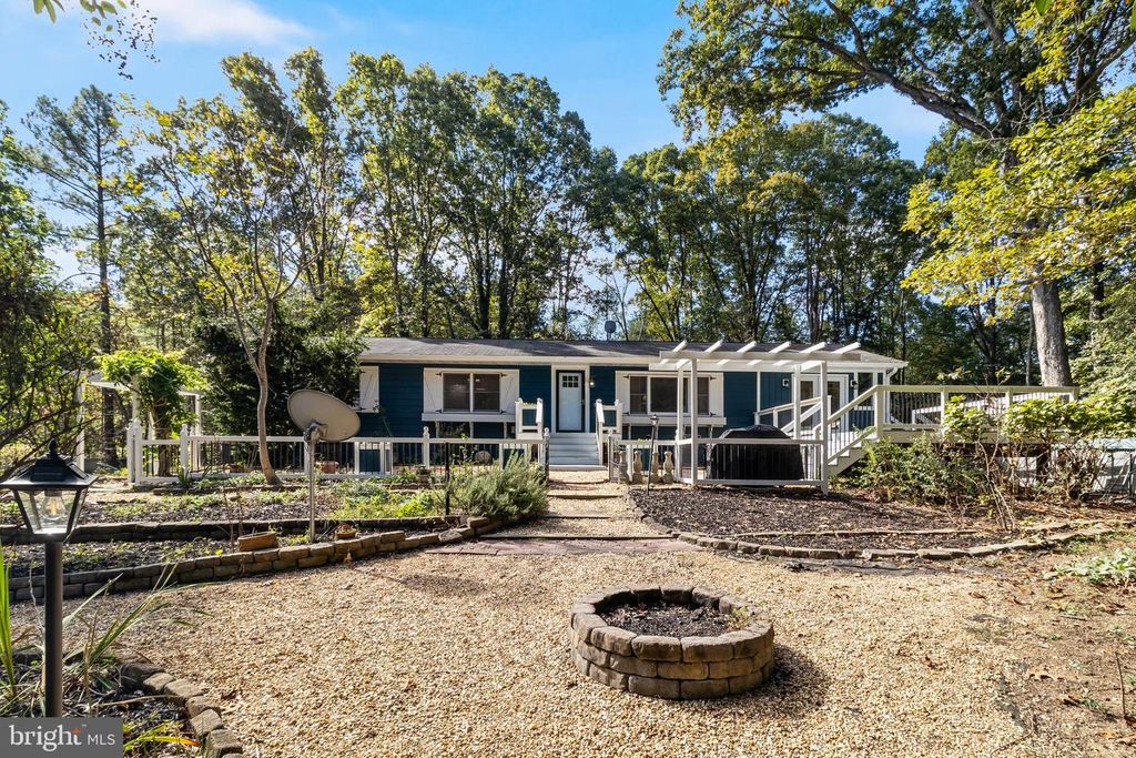 11045 KINGSTON PL, Charlotte Hall, MD 20622