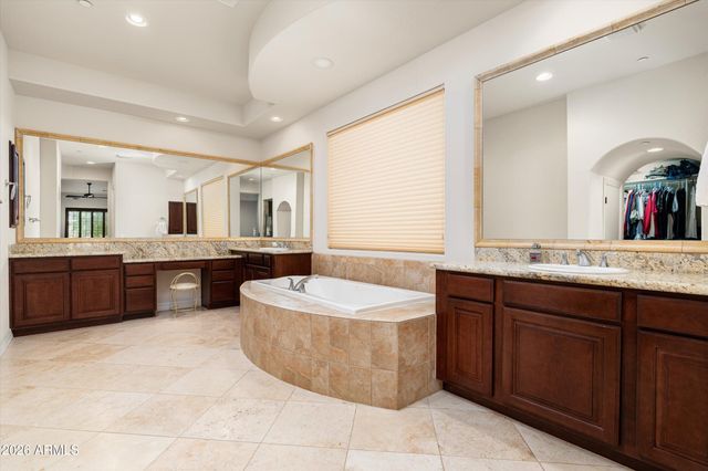 9851 E DESERT JEWEL Drive, Scottsdale, AZ 85255