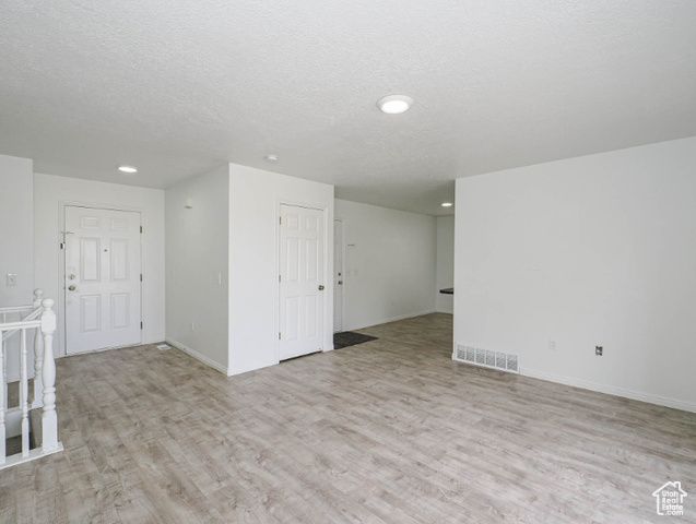 635 E WILDROSE DR, Grantsville, UT 84029