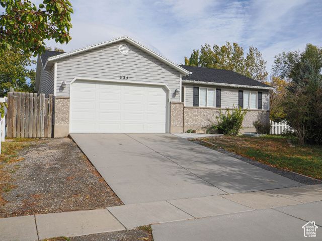 635 E WILDROSE DR, Grantsville, UT 84029