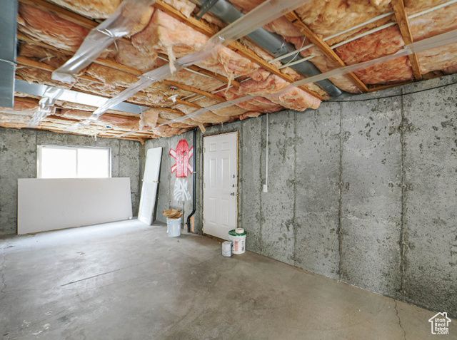 635 E WILDROSE DR, Grantsville, UT 84029