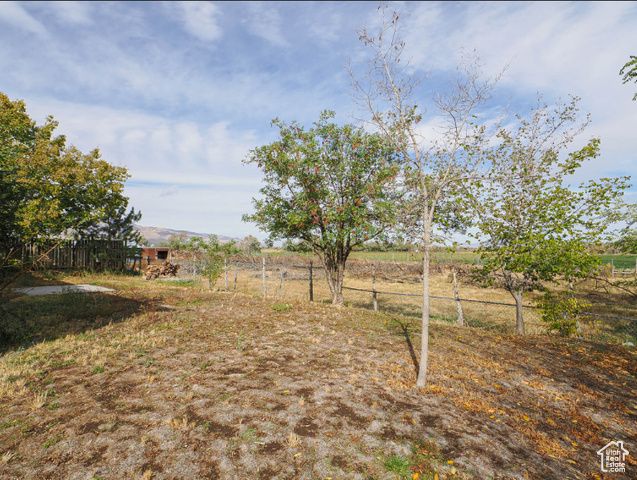 635 E WILDROSE DR, Grantsville, UT 84029