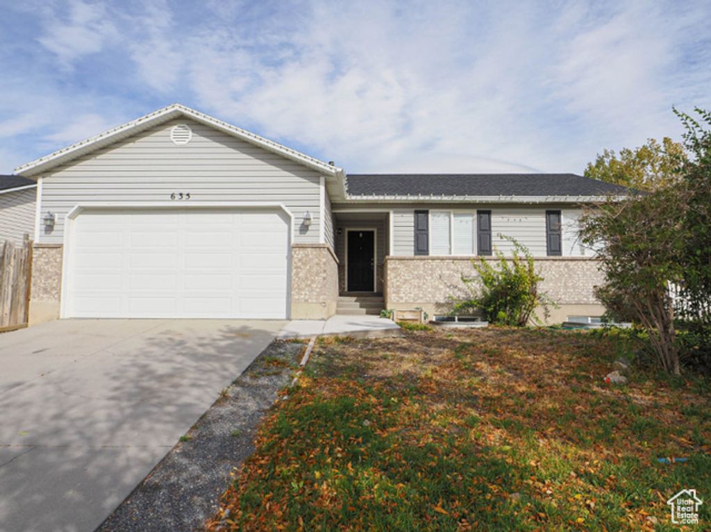 635 E WILDROSE DR, Grantsville, UT 84029