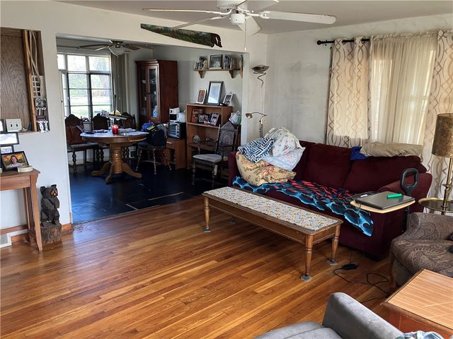 2570 Reiter Road, Penn Hills, PA 15235