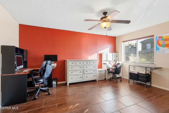 3973 TIERRA SUR Place, El Paso, TX 79938