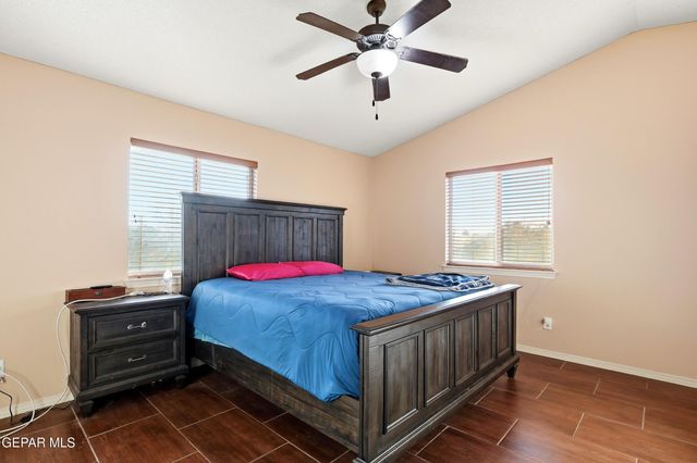 3973 TIERRA SUR Place, El Paso, TX 79938