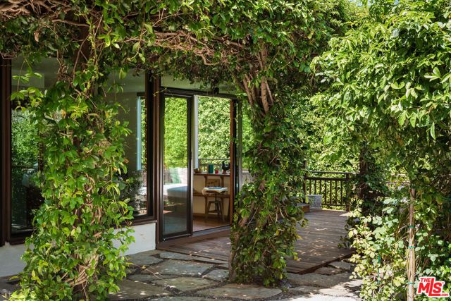 26237 Fairside Road, Malibu, CA 90265