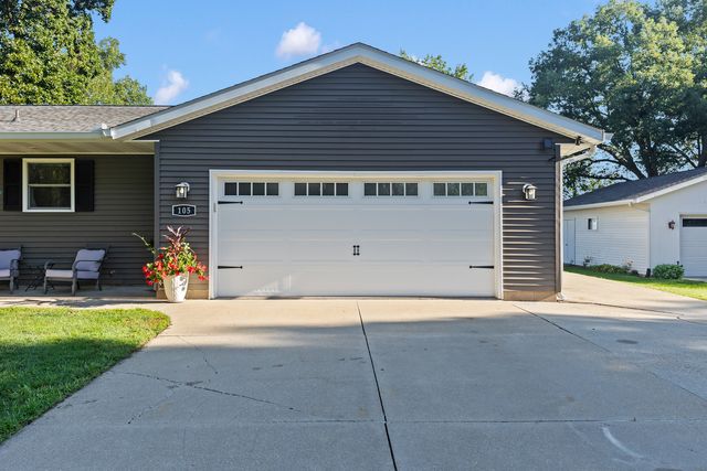 105 N Park Avenue, Geneseo, IL 61254