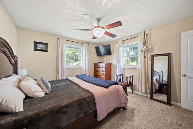 105 N Park Avenue, Geneseo, IL 61254