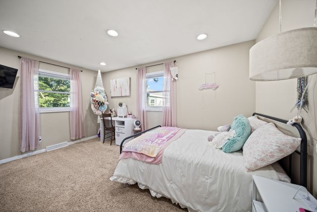 105 N Park Avenue, Geneseo, IL 61254