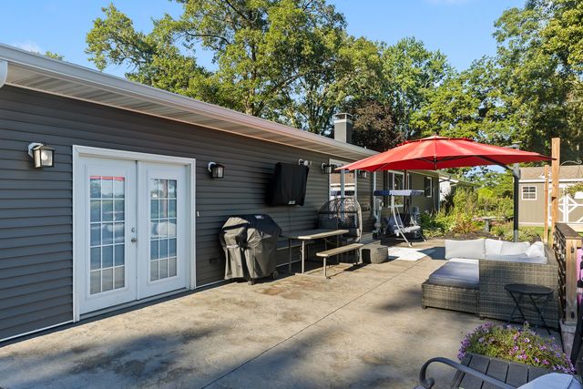 105 N Park Avenue, Geneseo, IL 61254
