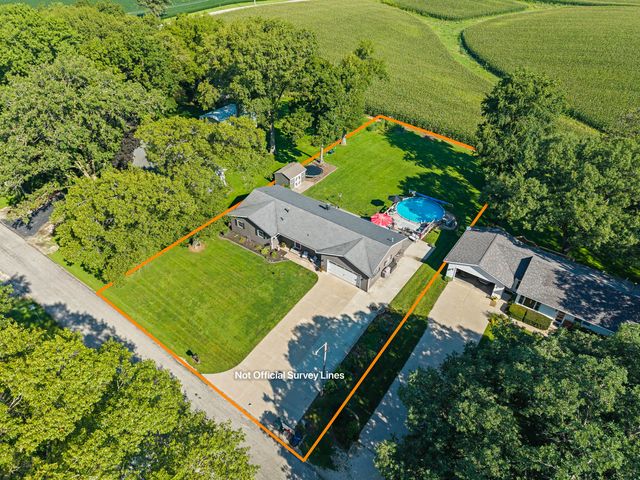 105 N Park Avenue, Geneseo, IL 61254