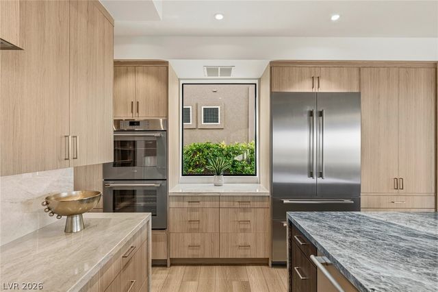 1704 Wincanton Drive, Las Vegas, NV 89134