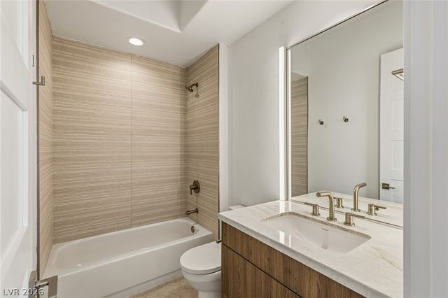 1704 Wincanton Drive, Las Vegas, NV 89134