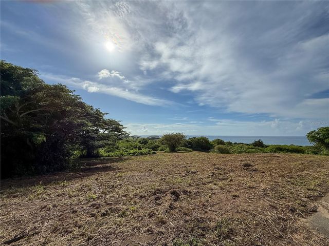 PR-201, Vieques, PR 00765