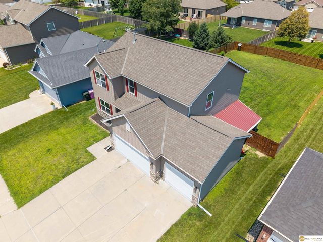 17016 Morgan Avenue, Gretna, NE 68028