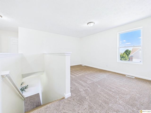 17016 Morgan Avenue, Gretna, NE 68028