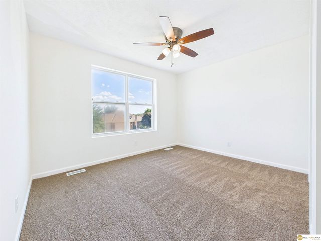17016 Morgan Avenue, Gretna, NE 68028