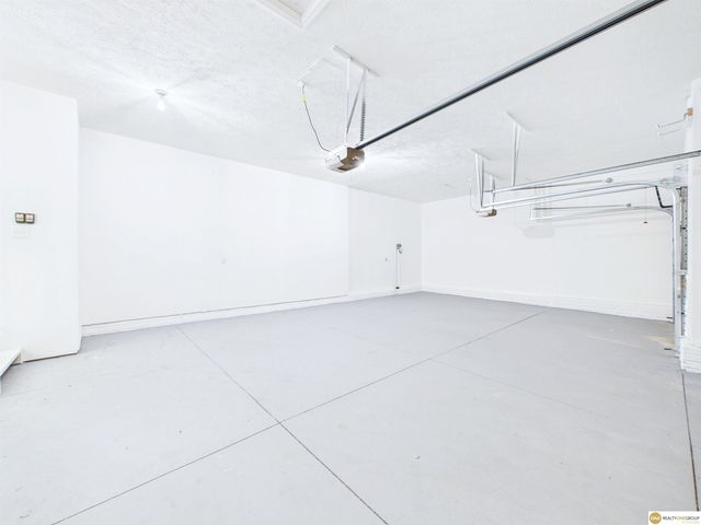 17016 Morgan Avenue, Gretna, NE 68028