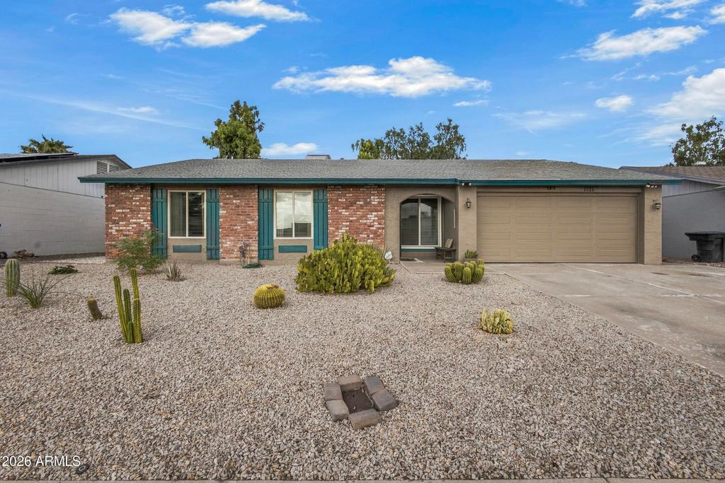 9425 N 63RD Drive, Glendale, AZ 85302 — photo 3