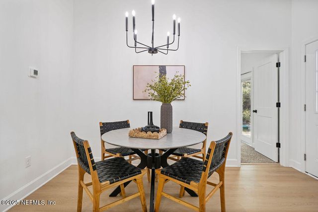 251 SWAN LAKE Drive, Melrose, FL 32666