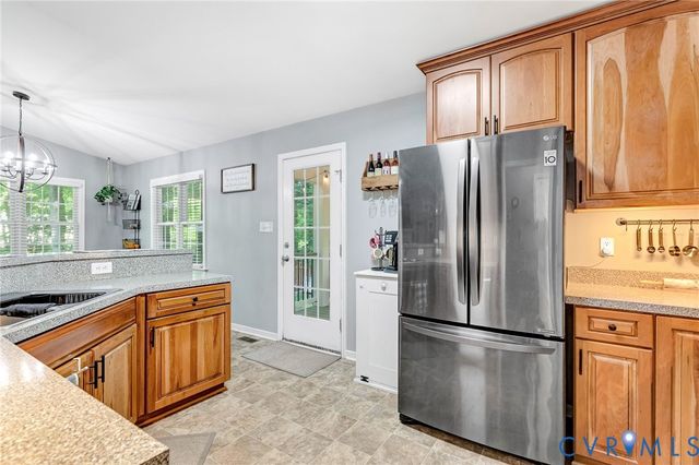 304 Berkley Woods Dr, Ashland, VA 23005