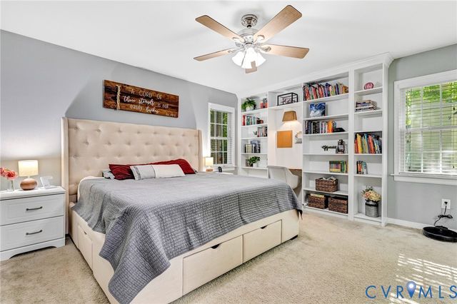 304 Berkley Woods Dr, Ashland, VA 23005
