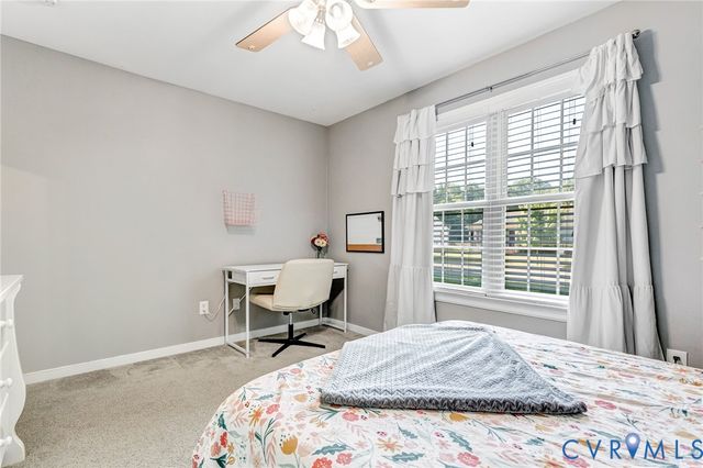304 Berkley Woods Dr, Ashland, VA 23005