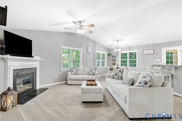 304 Berkley Woods Dr, Ashland, VA 23005