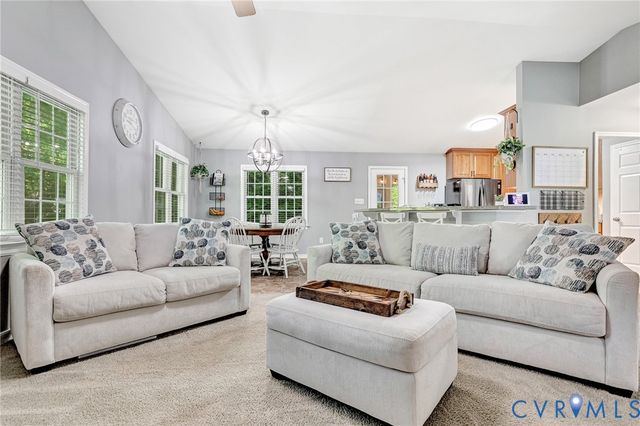 304 Berkley Woods Dr, Ashland, VA 23005