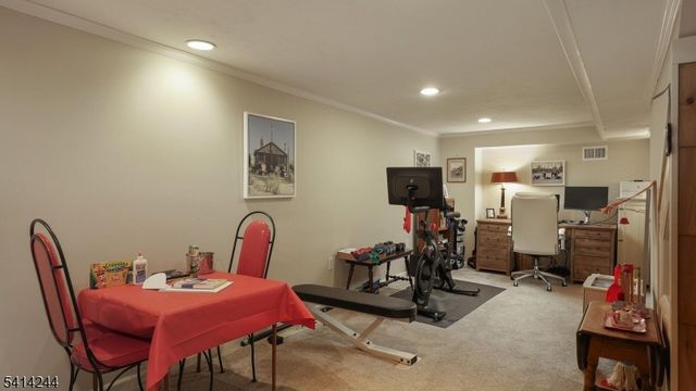 290 Sycamore St, Westfield Town, NJ 07090