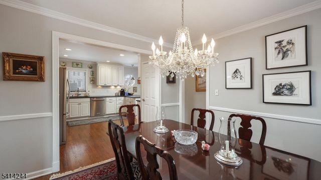 290 Sycamore St, Westfield Town, NJ 07090