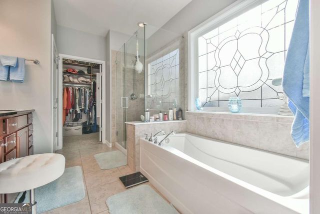 6404 Falling Water Lane, Hoschton, GA 30548