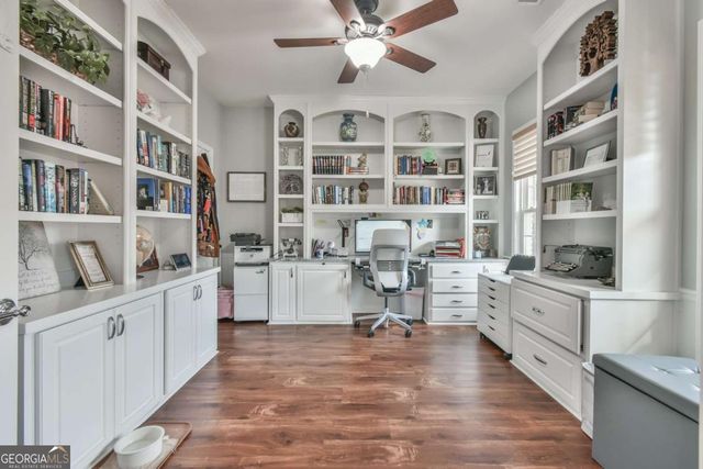 6404 Falling Water Lane, Hoschton, GA 30548