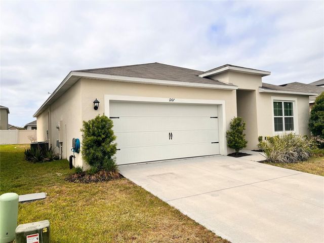 1267 IGUANA LOOP, Davenport, FL 33897