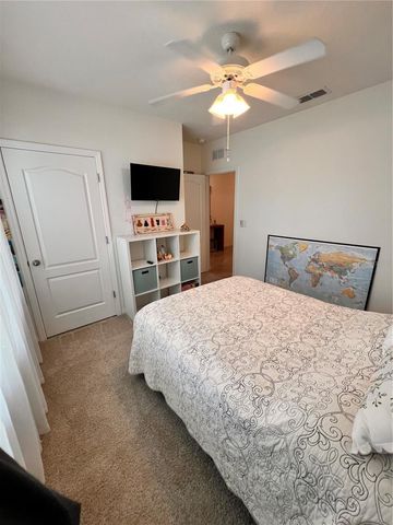 1267 IGUANA LOOP, Davenport, FL 33897