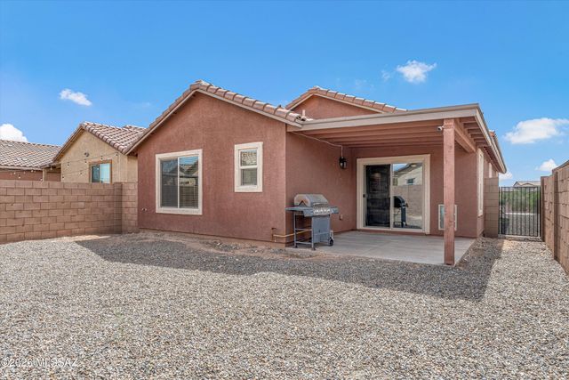10512 W Harrigan Drive, Marana, AZ 85653
