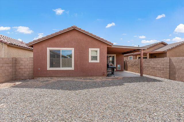 10512 W Harrigan Drive, Marana, AZ 85653