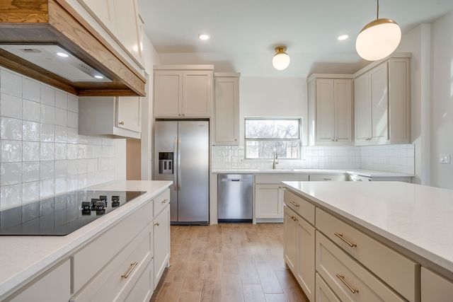 201 Kilkenny Road, Poolville, TX 76487