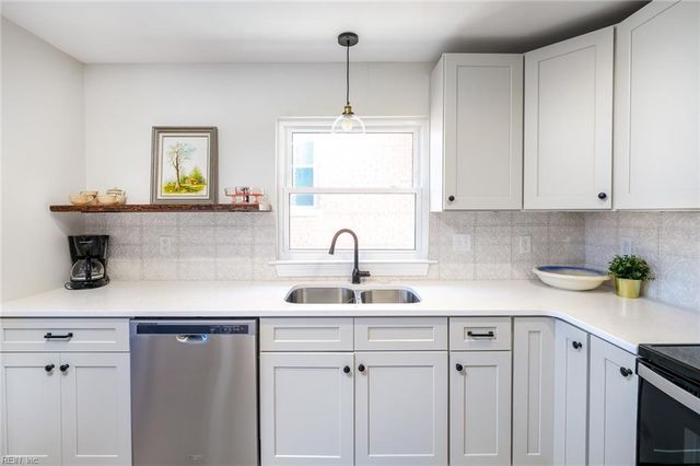 624 Maury AVE B, Norfolk, VA 23517