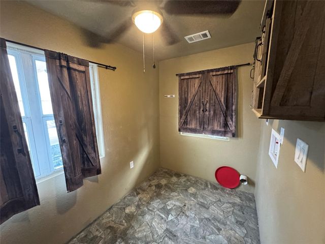 4717 33rd Street, Dickinson, TX 77539