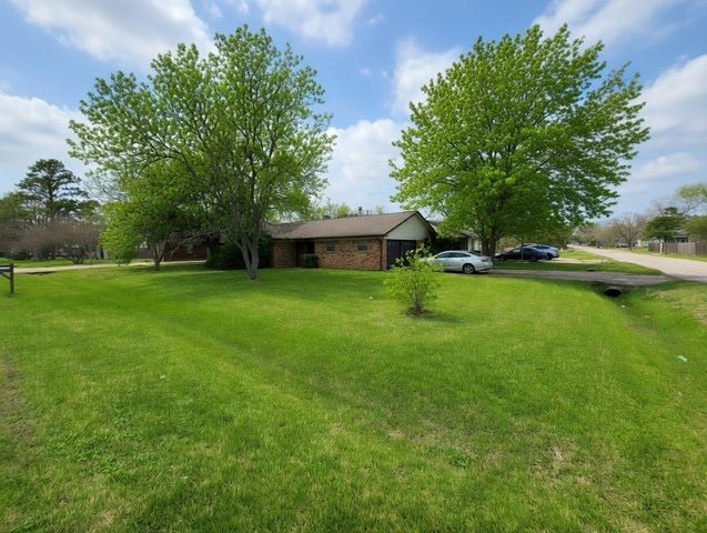 4717 33rd Street, Dickinson, TX 77539