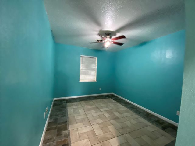 4717 33rd Street, Dickinson, TX 77539